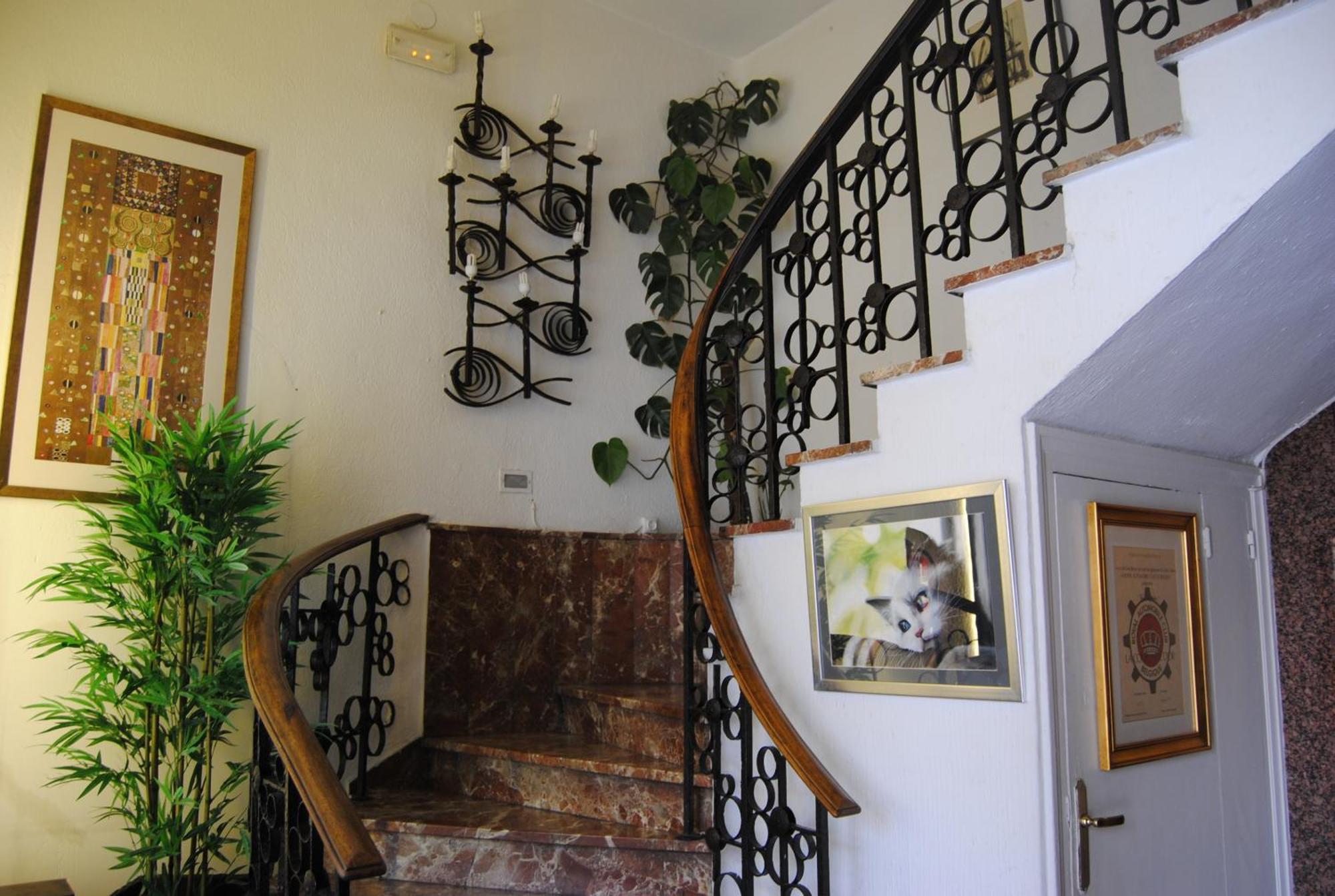 קואנקה Hotel Pedro Torres מראה חיצוני תמונה