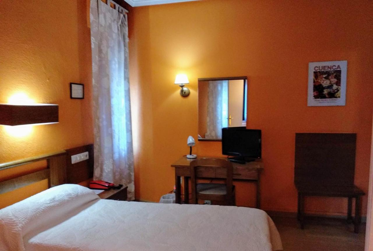 קואנקה Hotel Pedro Torres מראה חיצוני תמונה